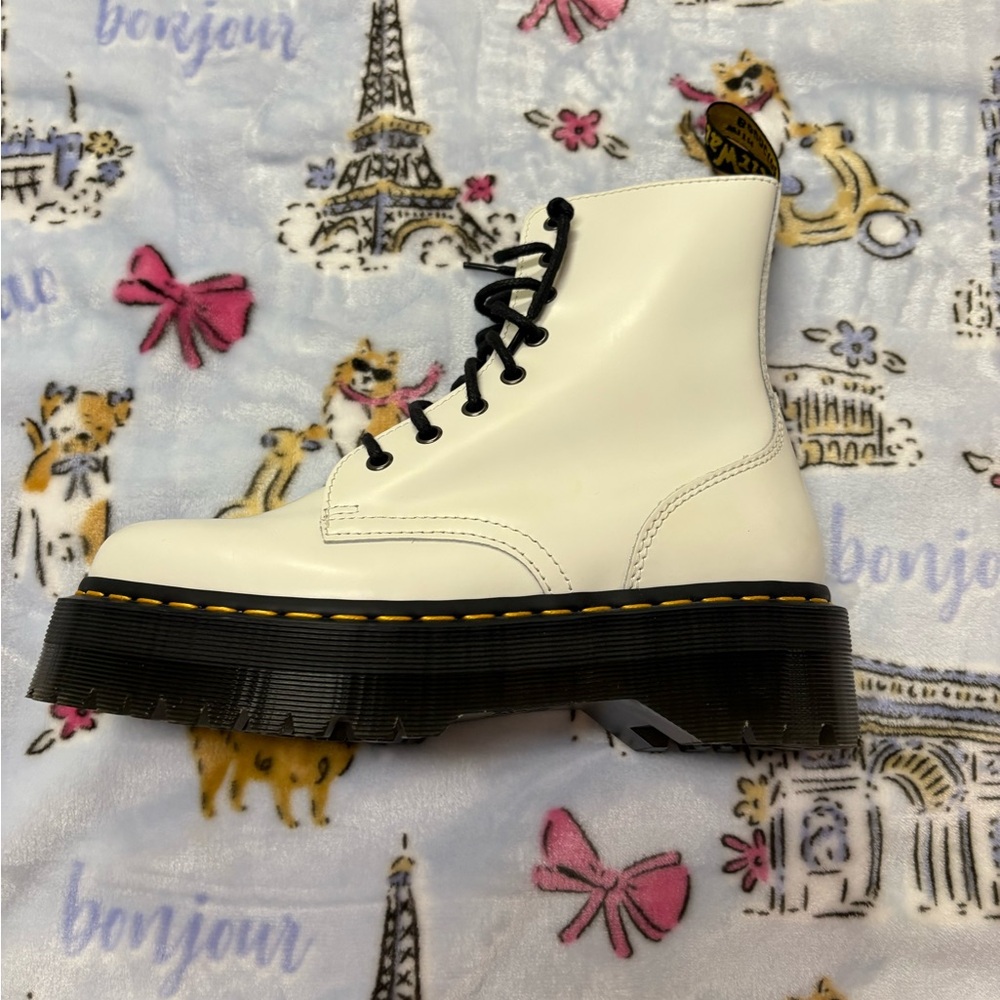 Women’s White Dr. Martens Jadon Boot Smooth Leather Platforms - Picture 4 of 12